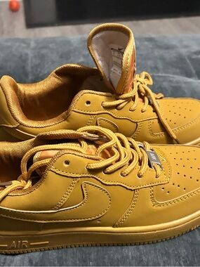 Nike Air Force 1 Low in Mustard Yellow